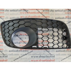 Решетка в предна броня  GOLF V 2004-2008